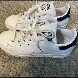Adidas Stan Smith Men's Sneakers White Navy Fashion Lace Up Sneakers Size 5